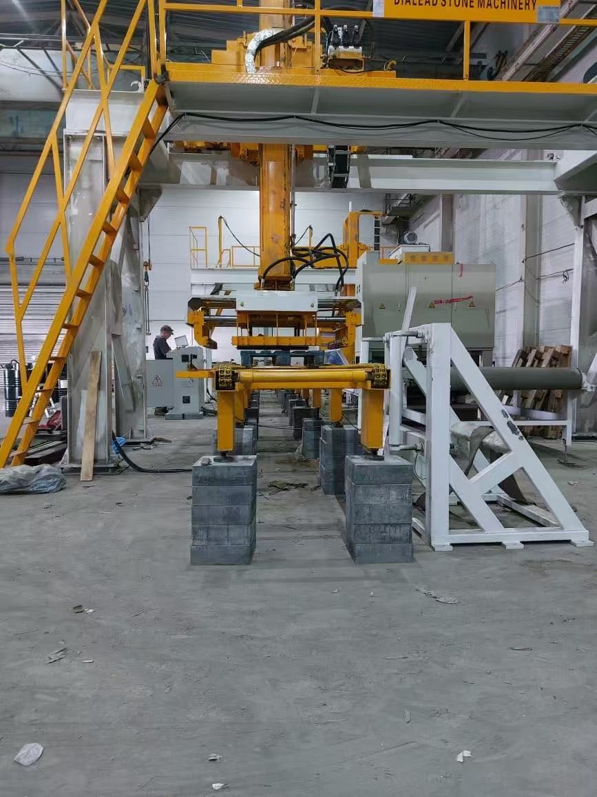 último caso de la compañía sobre Línea de pulido automática con robot en Lipetsk